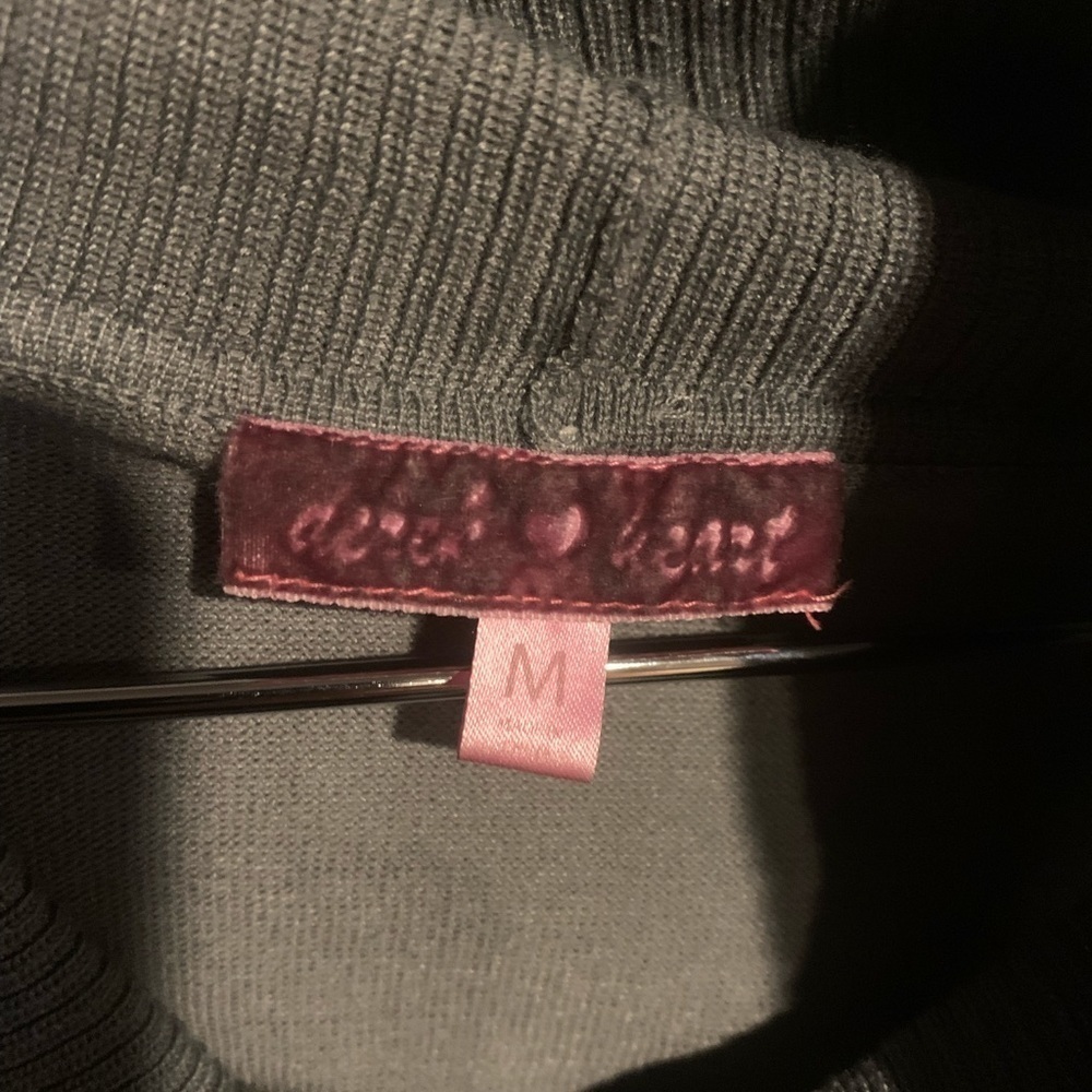 Women’s Derek Heart Turtleneck - Picture 2 of 2
